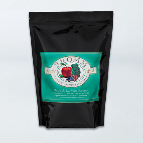 Fromm Four-Star Dry Cat Food - Duck Á La Veg - 4lb Bag