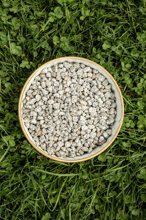 Scratch & Peck Layer Grit Supplement For Chickens & Ducks - 7lb Bag