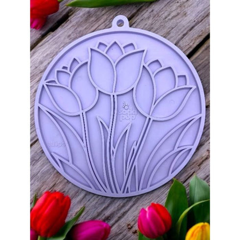 SodaPup eMat Tulip Design Lick Mat With Suction Cups Purple - Poudre Pet & Feed Supply 3