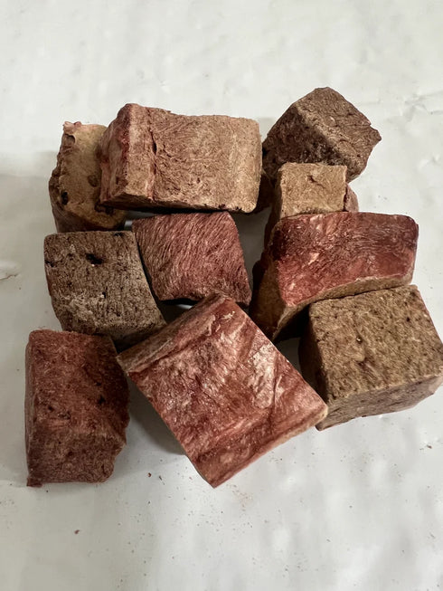 Maddie McGee's Mountain Munchies Freeze Dried Cat & Dog Treats - Beef Liver - 3oz Pouch