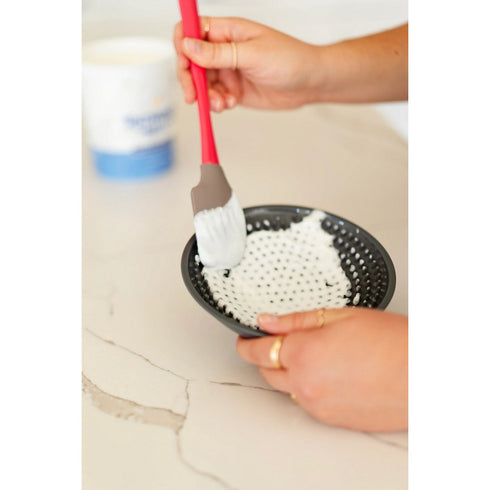 Messy Mutts Therapeutic Crate Lick Plate 6" - Poudre Pet & Feed Supply 4