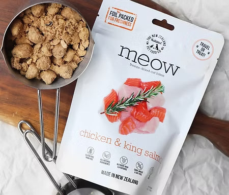 New Zealand Natural Pet Co Meow Bites Freeze Dried Cat Treats - Chicken & King Salmon - 1.76oz Bag