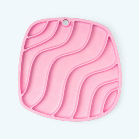 WEST PAW Waves Feast Mat Bubblegum - Poudre Pet and Feed Supply