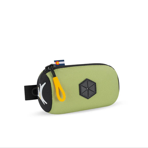 Olly Dog Scoop Pick Up Bag Waste Bag Dispenser - Palm