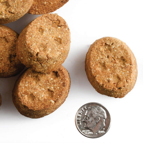 Fromm Four-Star Dog Treats - Lamb with Cranberry - 8oz Pouch