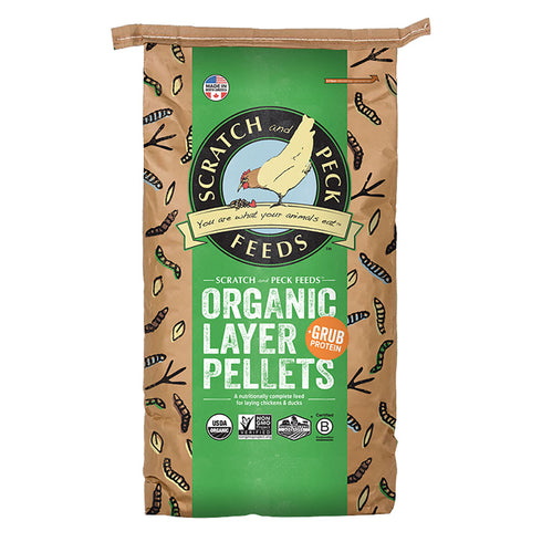 Scratch & Peck Naturally Free Layer 16% Grub, 35lb - Poudre Pet and Feed Supply