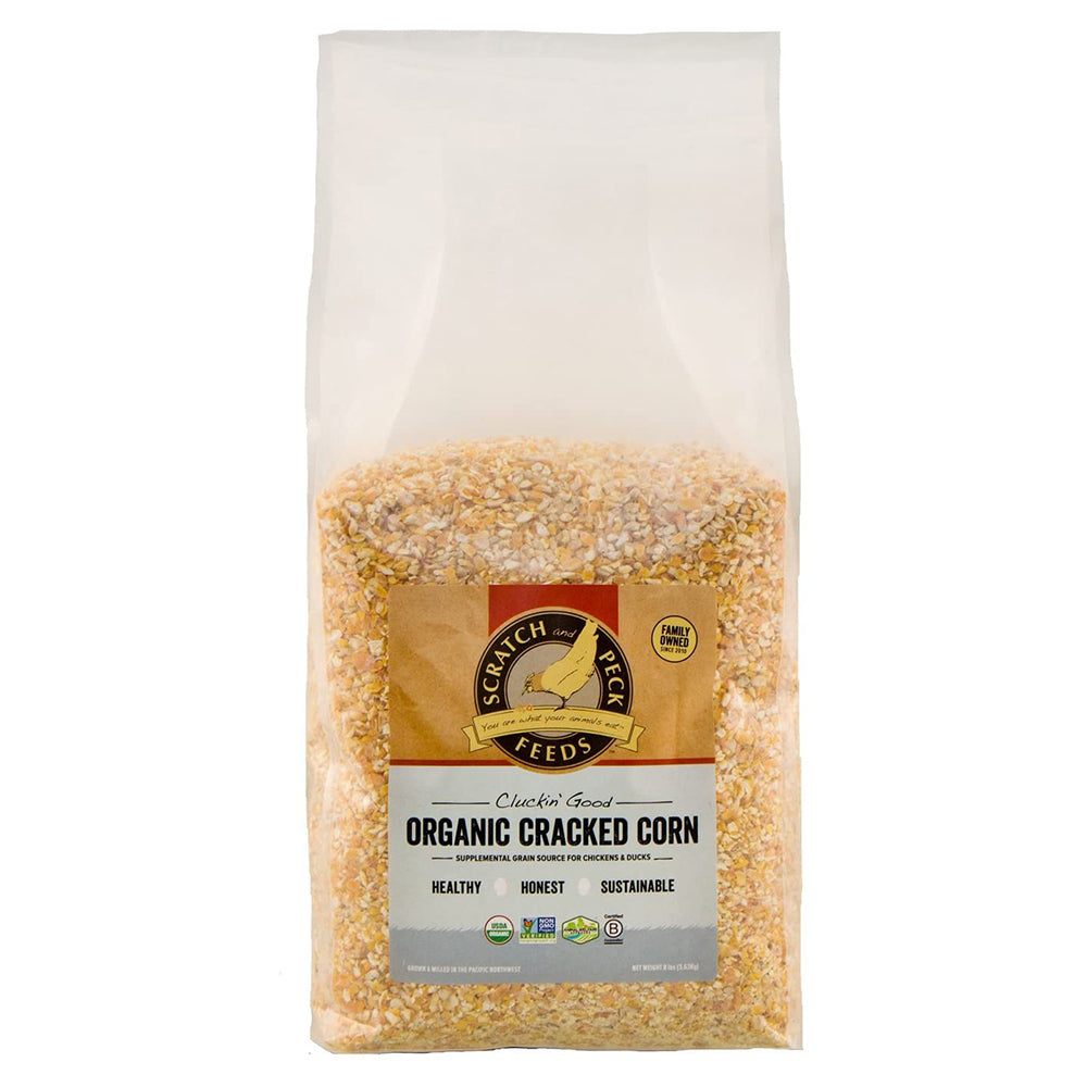 Manna Pro Cracked Corn for Chickens with Purple Corn